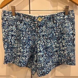 Blue floral print Lilly Pulitzer shorts size 2 family matching set